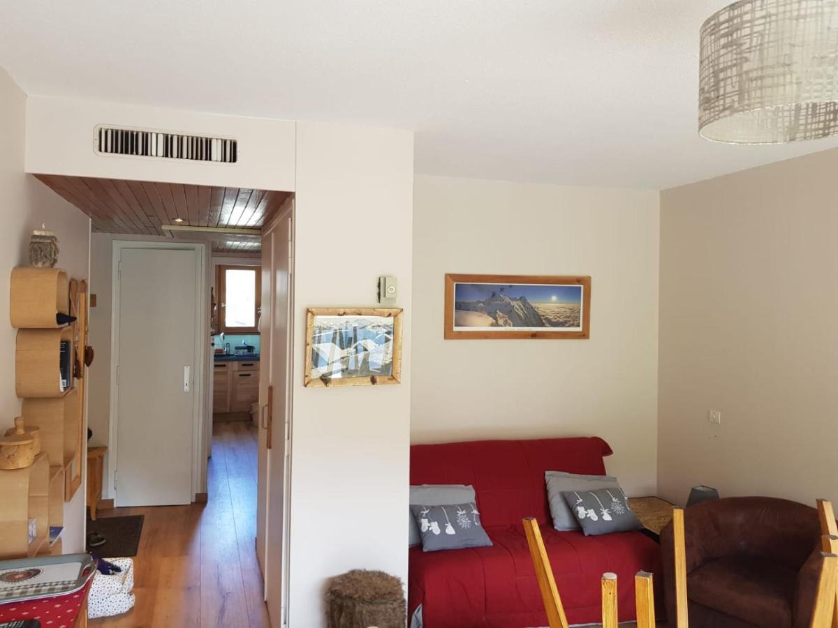 Appartement Traversant Residence Chaput 2 - 2 Pieces - 6 Personnes - Vue Sur Front De Neige Fontcouverte-la-Toussuire Exterior photo